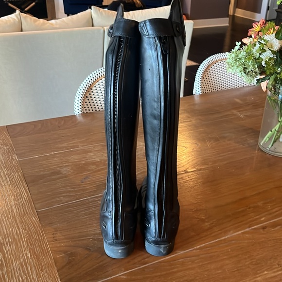 Ariat Heritage Contour II Field Zip Tall Riding Boot Calf:Full Size 7.5 - Picture 2 of 7